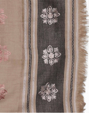 Blended Wool Floral Embroidery Stripes Border Shawl