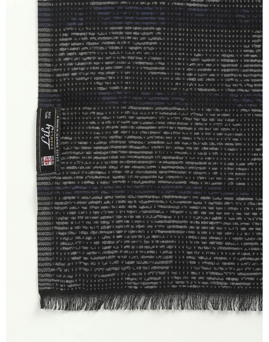 Women stole netted design black
